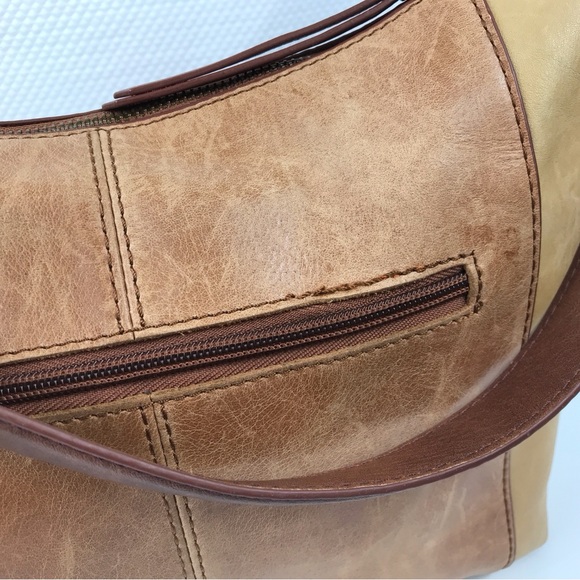 THE SAK Tan/Brown Distressed Leather Boho Hobo Shoulder Bag with Feathers Charm - Picture 4 of 12